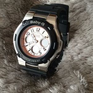 Authentic Baby G watch rose gold tone dial😍